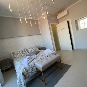 Spiderrooms Guest house