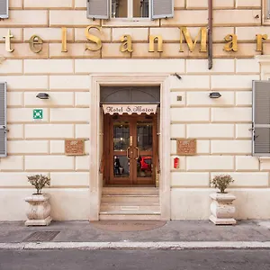 https://san-marco-rome.it-romehotels.com